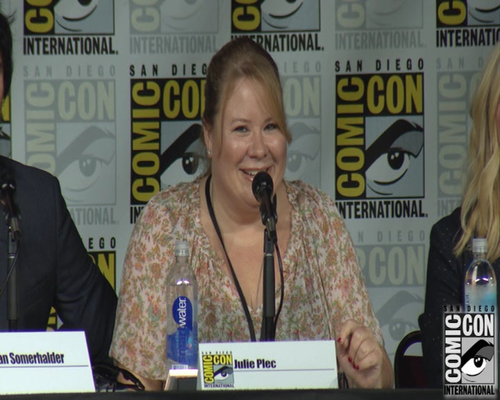 VampireDiaries-dot-nl_VampireDiaries-S8-2016Comic-ConPanel0171.jpg