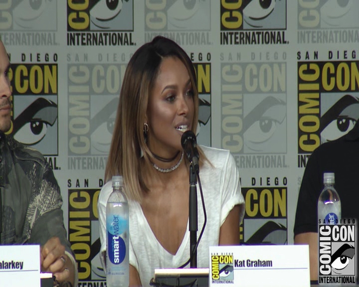 VampireDiaries-dot-nl_VampireDiaries-S8-2016Comic-ConPanel0281.jpg