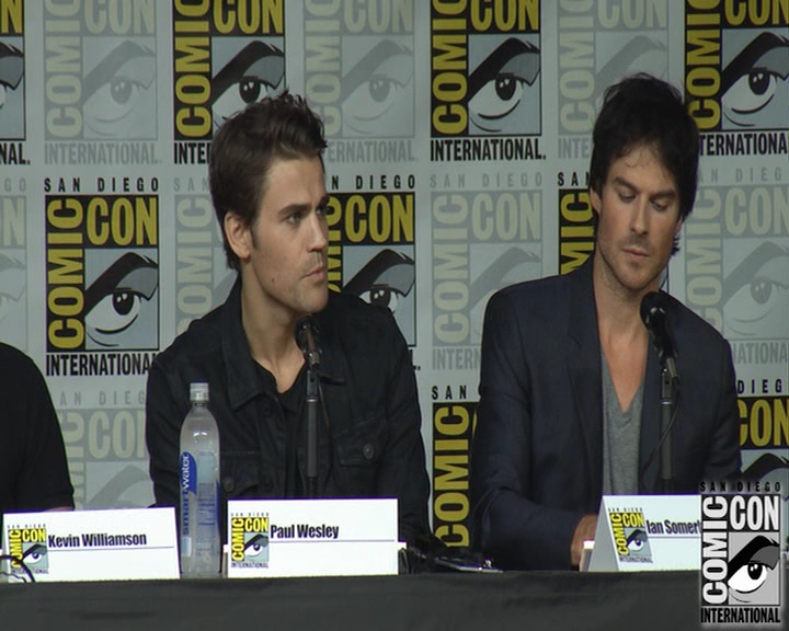 VampireDiaries-dot-nl_VampireDiaries-S8-2016Comic-ConPanel0313.jpg