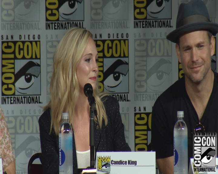 VampireDiaries-dot-nl_VampireDiaries-S8-2016Comic-ConPanel0377.jpg