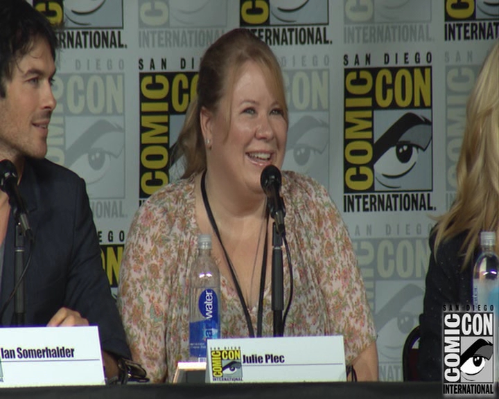 VampireDiaries-dot-nl_VampireDiaries-S8-2016Comic-ConPanel0403.jpg