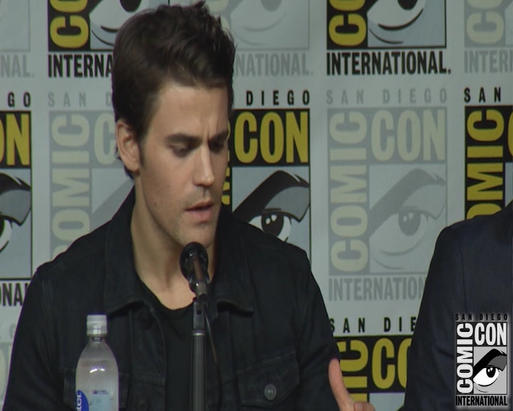 VampireDiaries-dot-nl_VampireDiaries-S8-2016Comic-ConPanel0625.jpg