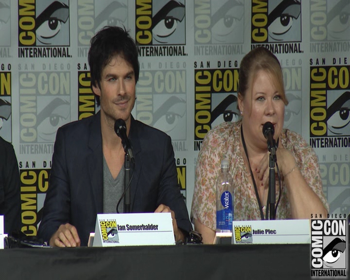 VampireDiaries-dot-nl_VampireDiaries-S8-2016Comic-ConPanel0835.jpg