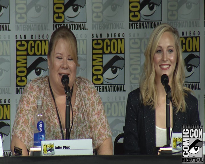 VampireDiaries-dot-nl_VampireDiaries-S8-2016Comic-ConPanel0949.jpg