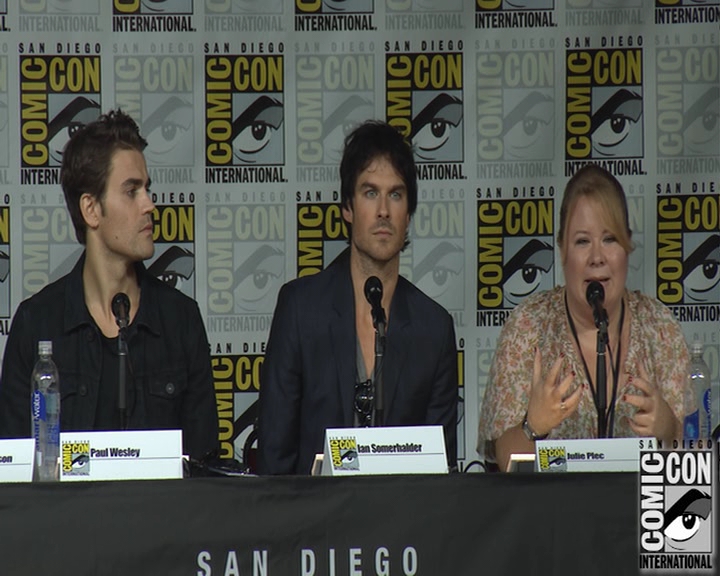 VampireDiaries-dot-nl_VampireDiaries-S8-2016Comic-ConPanel1110.jpg