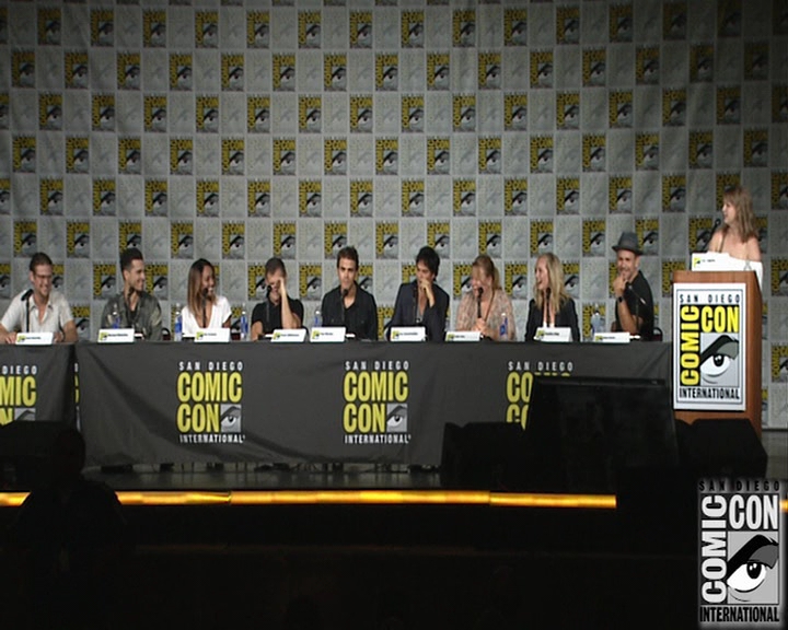 VampireDiaries-dot-nl_VampireDiaries-S8-2016Comic-ConPanel1134.jpg