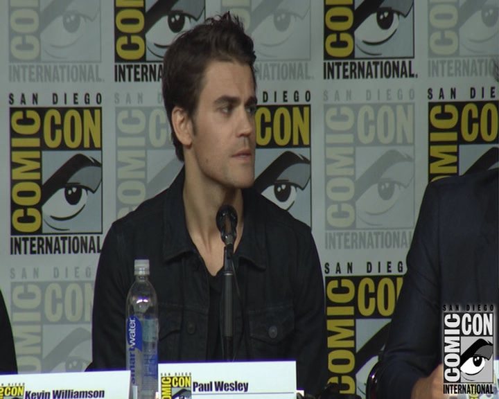 VampireDiaries-dot-nl_VampireDiaries-S8-2016Comic-ConPanel1143.jpg