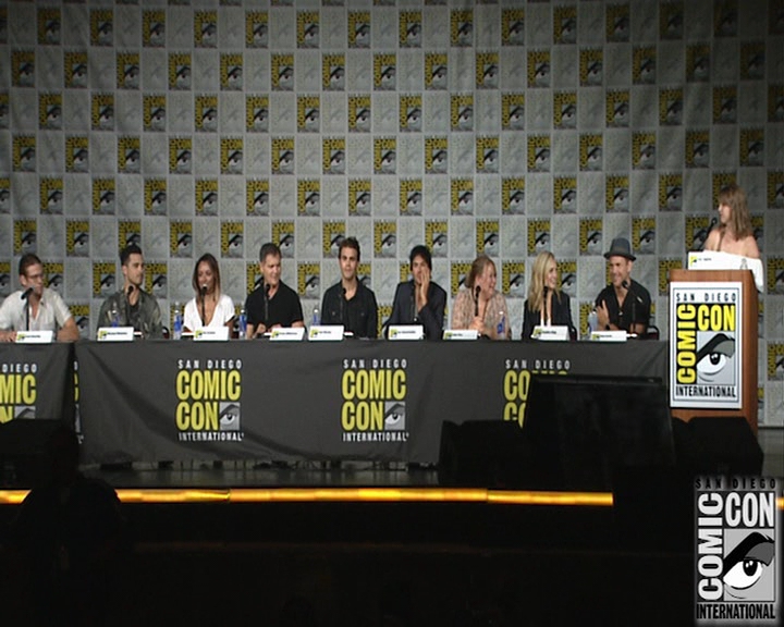 VampireDiaries-dot-nl_VampireDiaries-S8-2016Comic-ConPanel1146.jpg