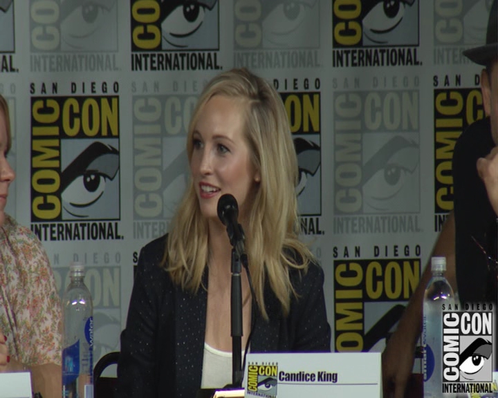 VampireDiaries-dot-nl_VampireDiaries-S8-2016Comic-ConPanel1154.jpg