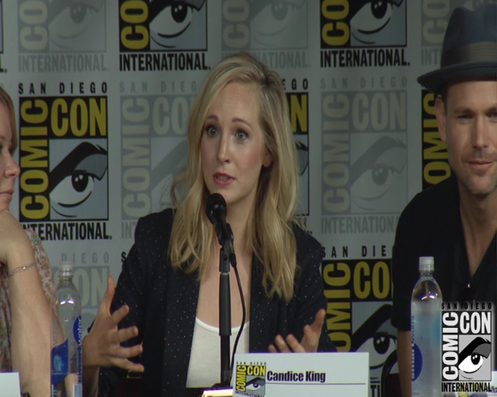 VampireDiaries-dot-nl_VampireDiaries-S8-2016Comic-ConPanel1165.jpg