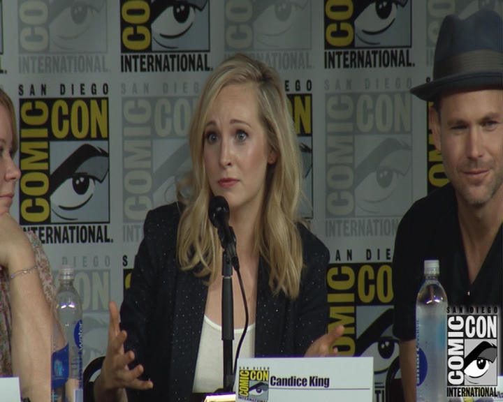 VampireDiaries-dot-nl_VampireDiaries-S8-2016Comic-ConPanel1166.jpg