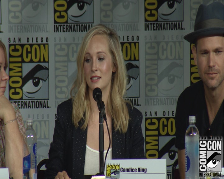 VampireDiaries-dot-nl_VampireDiaries-S8-2016Comic-ConPanel1172.jpg