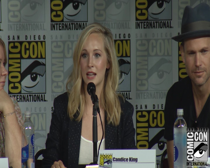 VampireDiaries-dot-nl_VampireDiaries-S8-2016Comic-ConPanel1173.jpg