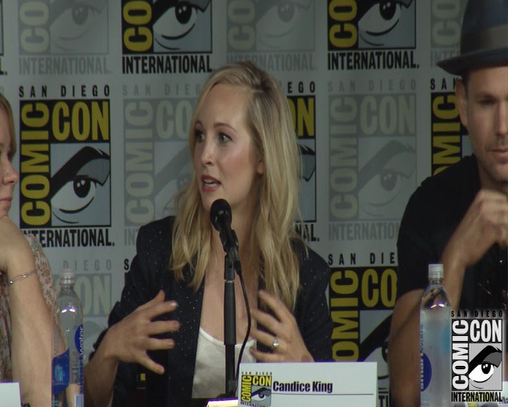 VampireDiaries-dot-nl_VampireDiaries-S8-2016Comic-ConPanel1174.jpg