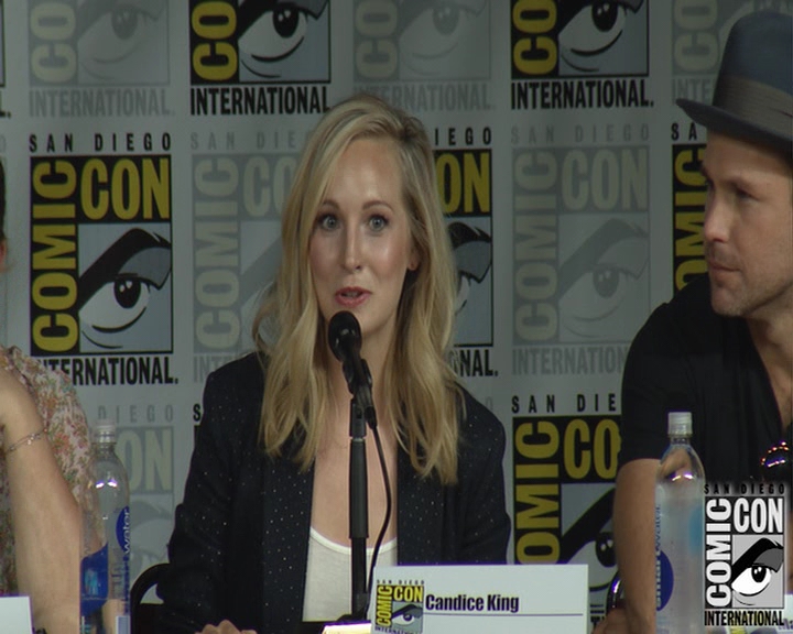 VampireDiaries-dot-nl_VampireDiaries-S8-2016Comic-ConPanel1187.jpg