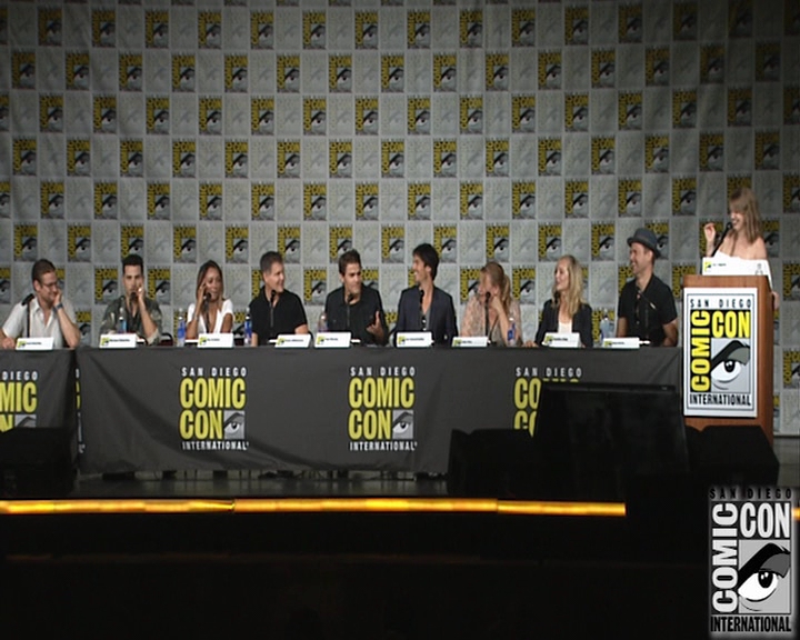 VampireDiaries-dot-nl_VampireDiaries-S8-2016Comic-ConPanel1194.jpg
