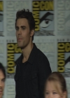 VampireDiaries-dot-nl_VampireDiaries-S8-2016Comic-ConPanel0054.jpg