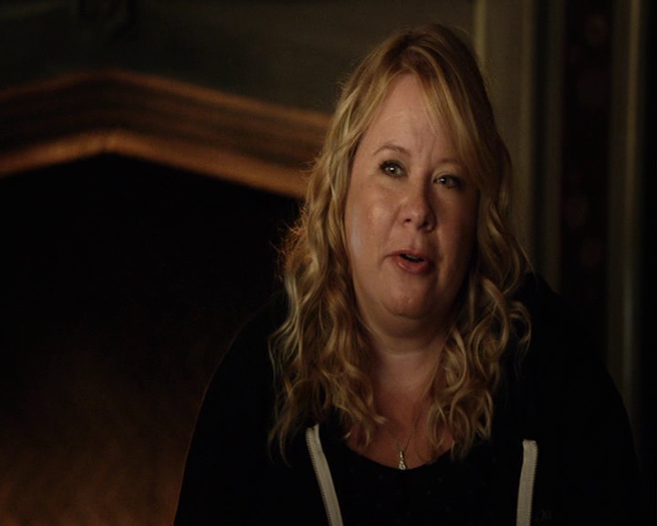 VampireDiaries-dot-nl_VampireDiaries-S8ComeVisitGeorgiaPSA0020.jpg