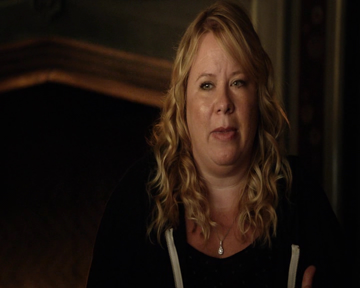 VampireDiaries-dot-nl_VampireDiaries-S8ComeVisitGeorgiaPSA0051.jpg