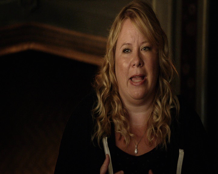VampireDiaries-dot-nl_VampireDiaries-S8ComeVisitGeorgiaPSA0052.jpg