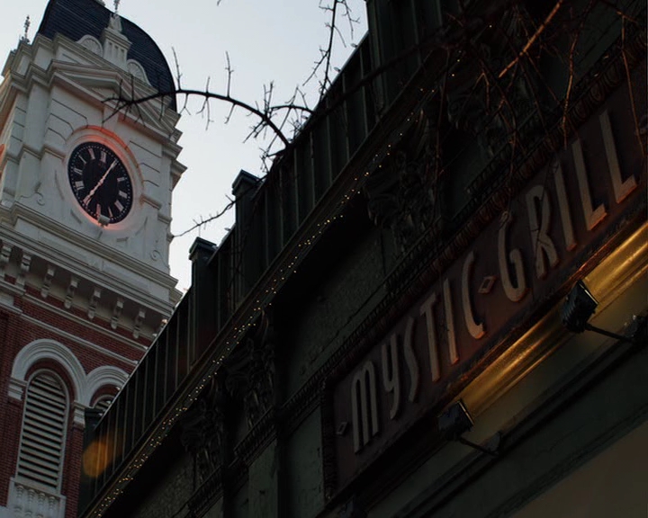 VampireDiaries-dot-nl_VampireDiaries-S8ComeVisitGeorgiaPSA0130.jpg