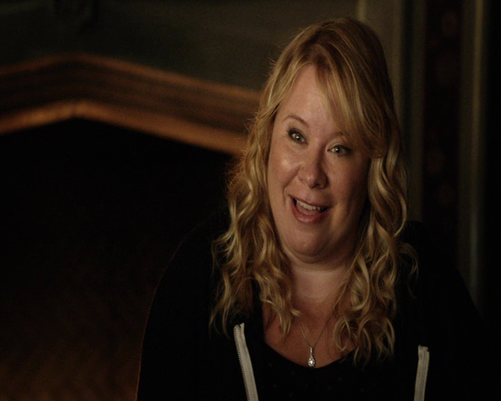 VampireDiaries-dot-nl_VampireDiaries-S8ComeVisitGeorgiaPSA0251.jpg