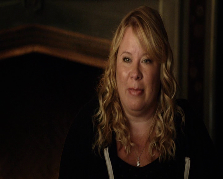 VampireDiaries-dot-nl_VampireDiaries-S8ComeVisitGeorgiaPSA0261.jpg