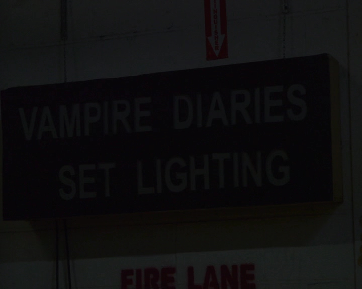 VampireDiaries-dot-nl_VampireDiaries-S8LastDayAsAVampire0056.jpg