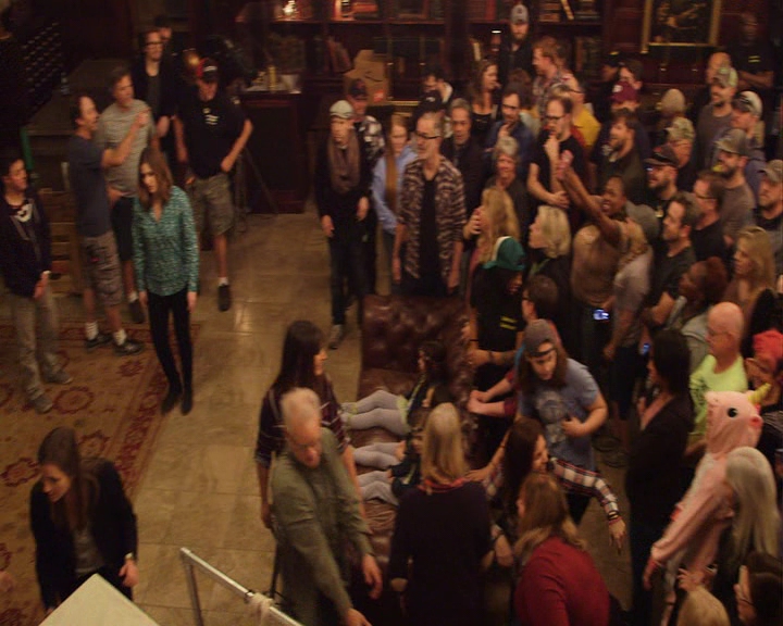 VampireDiaries-dot-nl_VampireDiaries-S8LastDayAsAVampire0565.jpg