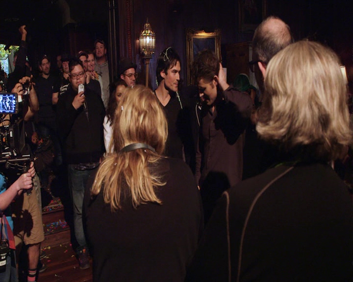 VampireDiaries-dot-nl_VampireDiaries-S8LastDayAsAVampire0681.jpg VampireDiaries-dot-nl_VampireDiaries-S8LastDayAsAVampire0681.jpg