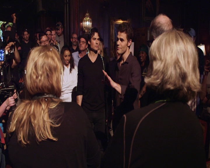 VampireDiaries-dot-nl_VampireDiaries-S8LastDayAsAVampire0689.jpg