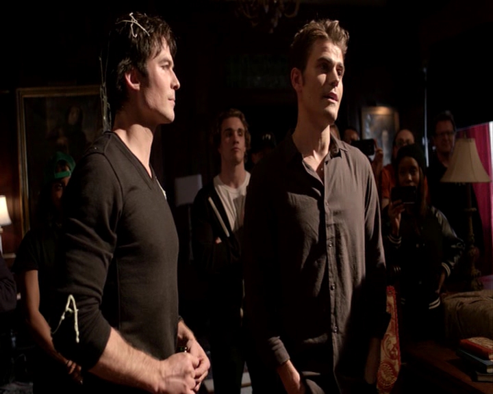 VampireDiaries-dot-nl_VampireDiaries-S8LastDayAsAVampire0697.jpg