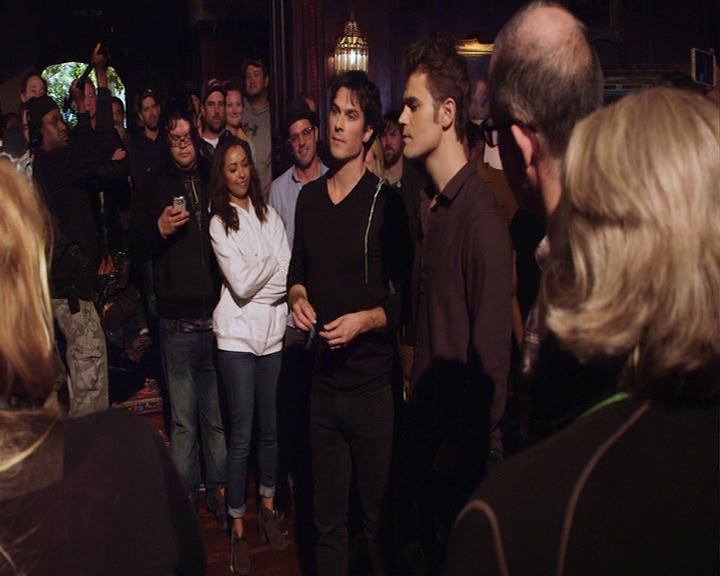 VampireDiaries-dot-nl_VampireDiaries-S8LastDayAsAVampire0727.jpg