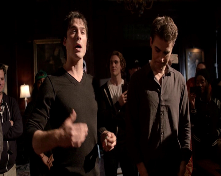 VampireDiaries-dot-nl_VampireDiaries-S8LastDayAsAVampire0729.jpg