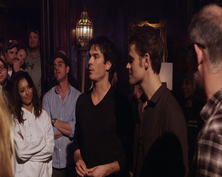 VampireDiaries-dot-nl_VampireDiaries-S8LastDayAsAVampire0733.jpg