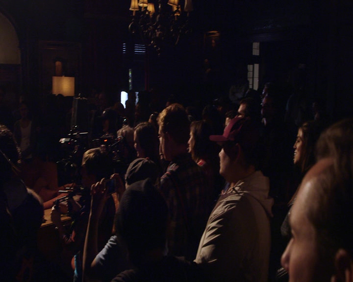 VampireDiaries-dot-nl_VampireDiaries-S8LastDayAsAVampire0739.jpg