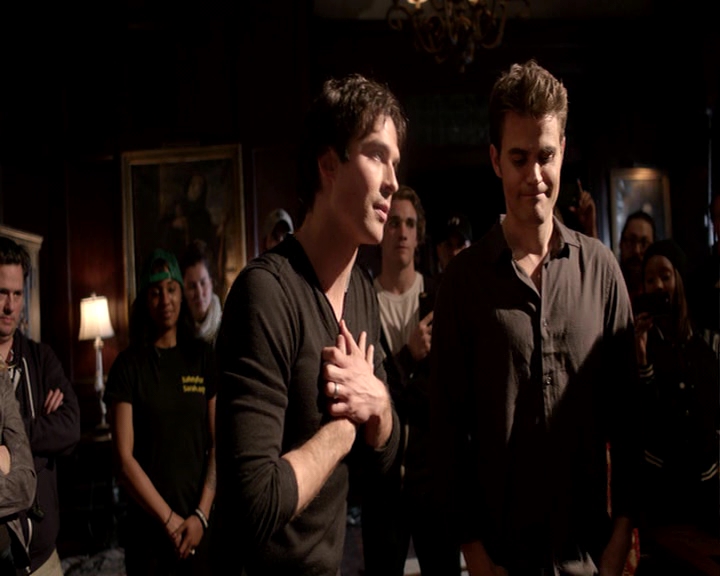 VampireDiaries-dot-nl_VampireDiaries-S8LastDayAsAVampire0744.jpg