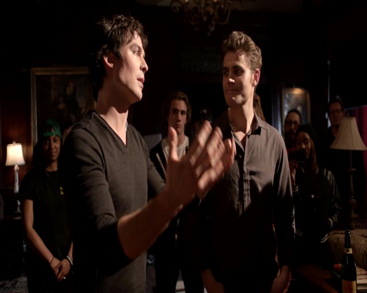 VampireDiaries-dot-nl_VampireDiaries-S8LastDayAsAVampire0747.jpg