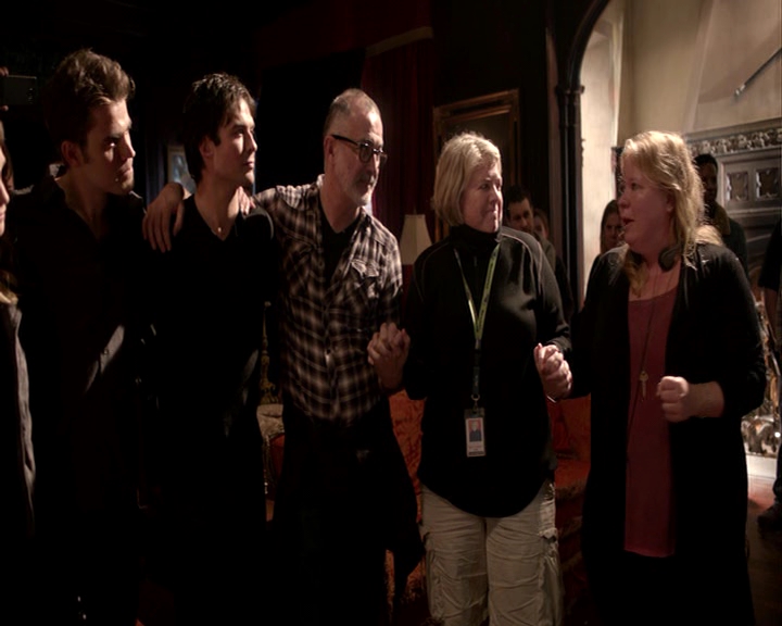 VampireDiaries-dot-nl_VampireDiaries-S8LastDayAsAVampire0817.jpg