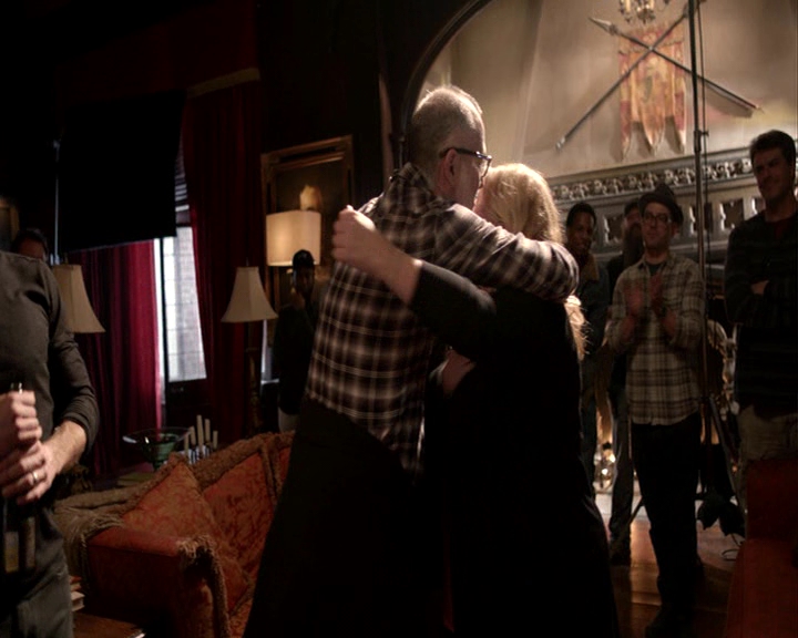 VampireDiaries-dot-nl_VampireDiaries-S8LastDayAsAVampire0822.jpg