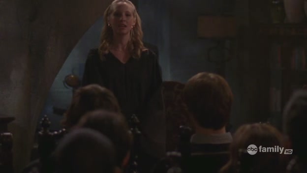 VampireDiariesWorld-dot-org-Greek-2x20IsntItBro-mantic1551.jpg