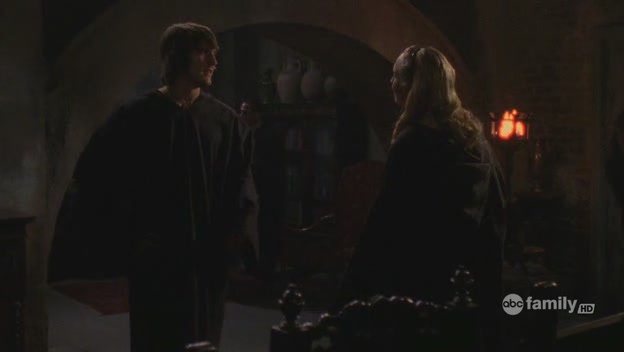 VampireDiariesWorld-dot-org-Greek-2x20IsntItBro-mantic2039.jpg