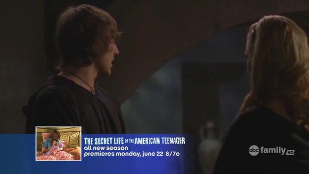 VampireDiariesWorld-dot-org-Greek-2x20IsntItBro-mantic2049.jpg