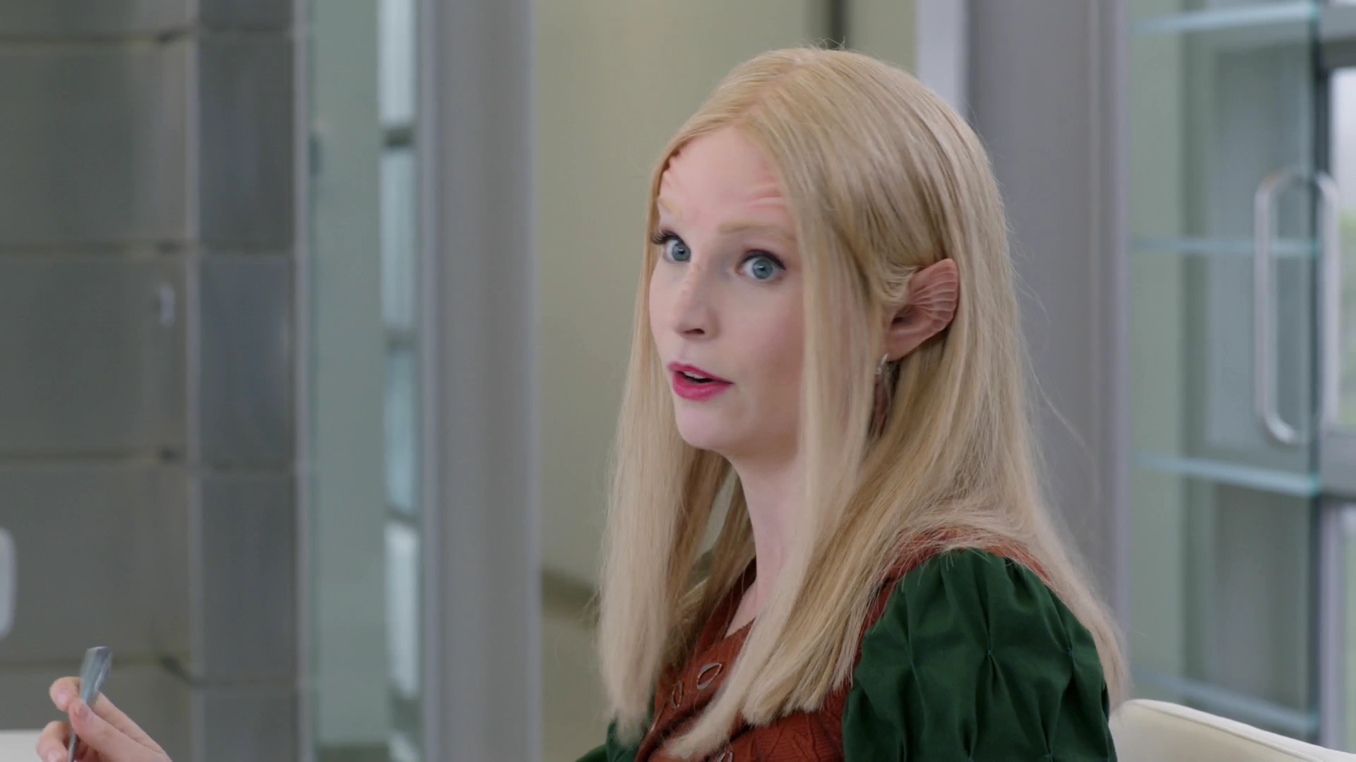 VampireDiariesWorld-dot-nl_TheOrville2x03-0528.jpg
