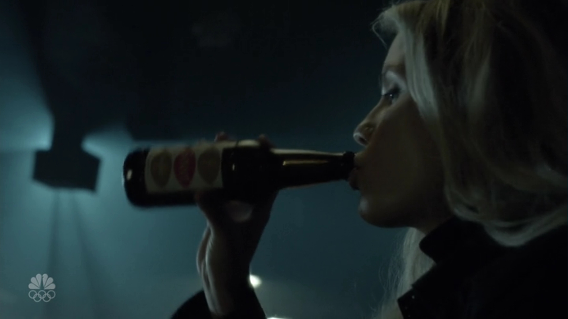 Charmed-Online-dot-NL-Aquarius2x01-0614.jpg Charmed-Online-dot-NL-Aquarius2x01-0614.jpg