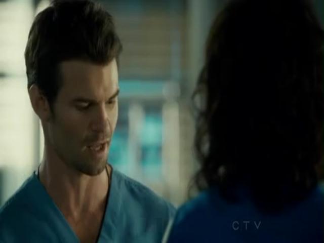 VampireDiariesWorld-dot-org_SavingHopeS01E13-2270.jpg