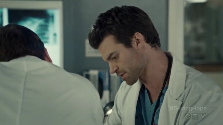 VampireDiariesWorld-dot-org_SavingHope2x04-0744.jpg