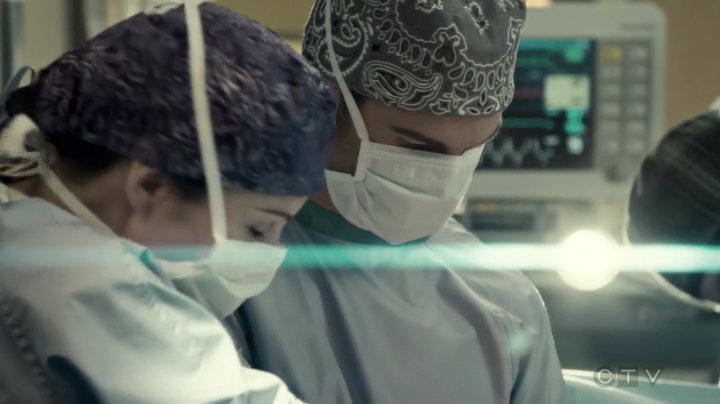VampireDiariesWorld-dot-org_SavingHope3x05-0575.jpg