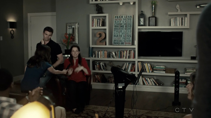 VampireDiariesWorld-dot-org_SavingHope3x05-2435.jpg VampireDiariesWorld-dot-org_SavingHope3x05-2435.jpg