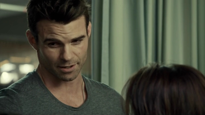 VampireDiariesWorld_dot_nl-SavingHope3x08-167.jpg VampireDiariesWorld_dot_nl-SavingHope3x08-167.jpg